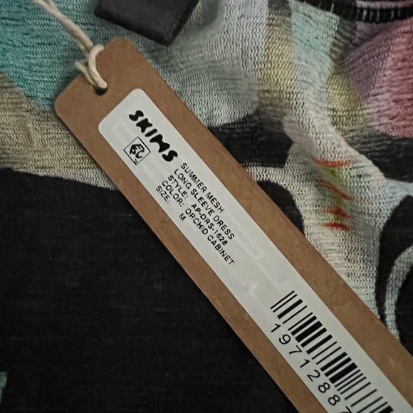 SKIMS SUMMER MESH DRESS - Picture 3 of 5